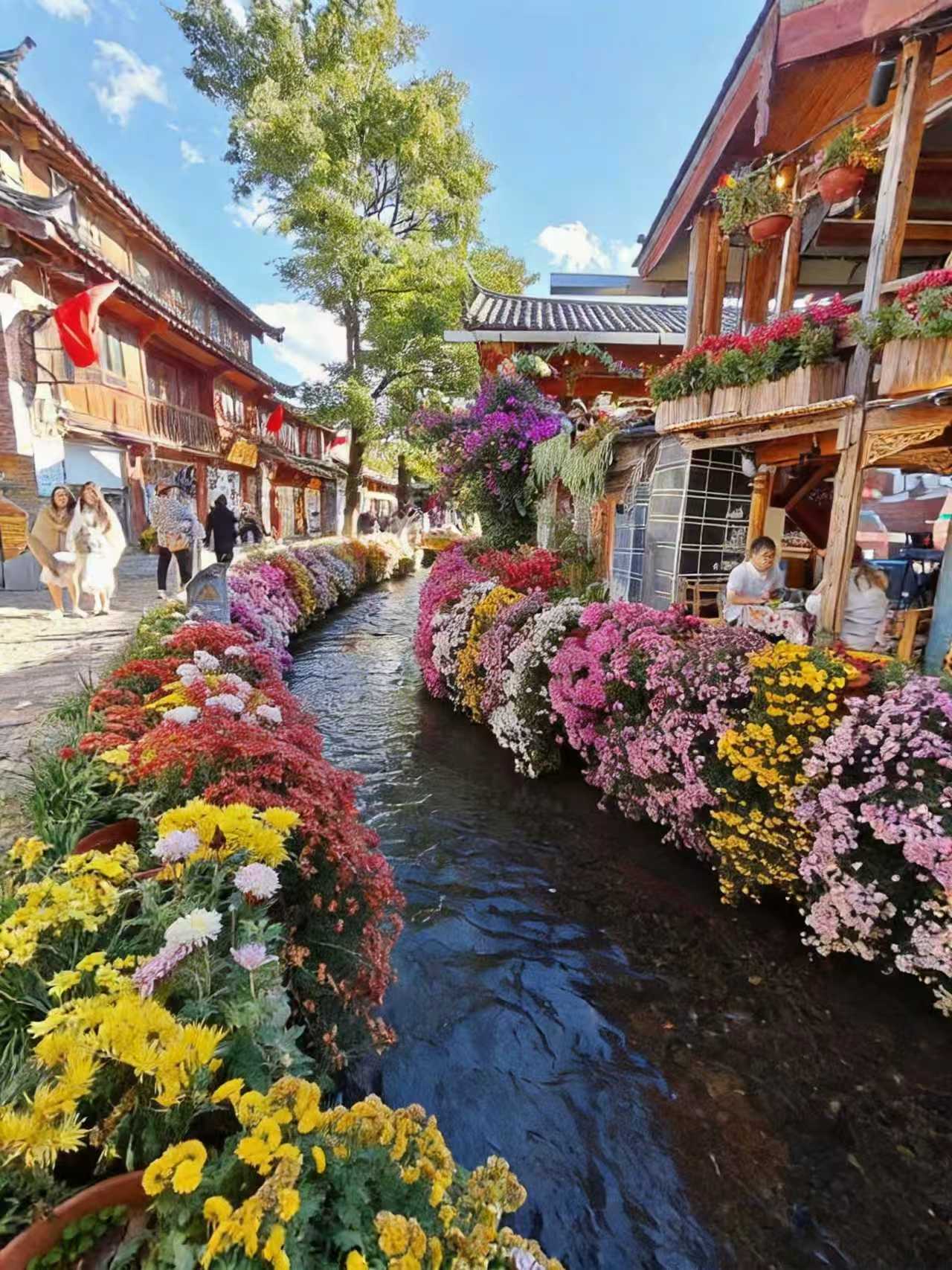 Lijiang travel guide gallery photo 2 of 5