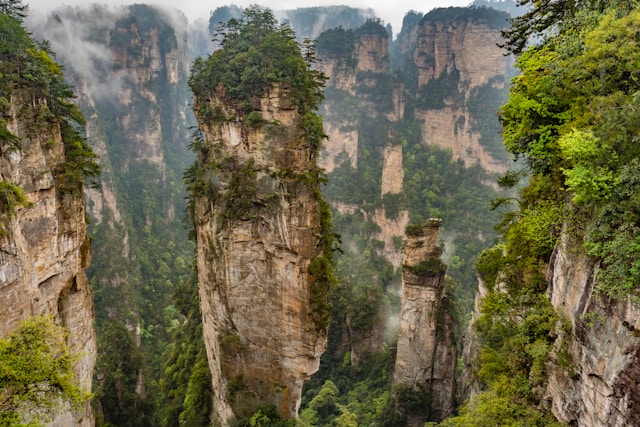 The Perfect 3-Day Zhangjiajie Itinerary for First-Time Visitors (2026)
